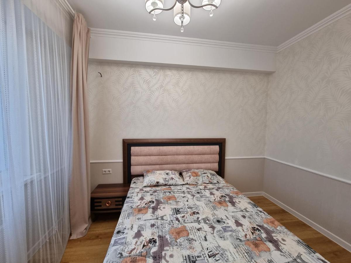 Luxury Best Grand New Apartaments Ultra Central Chisinau Exterior photo