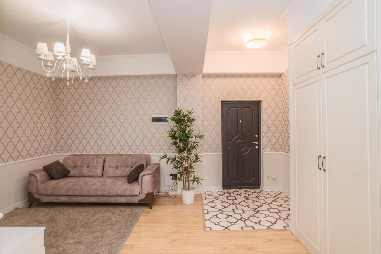 Luxury Best Grand New Apartaments Ultra Central Chisinau Exterior photo